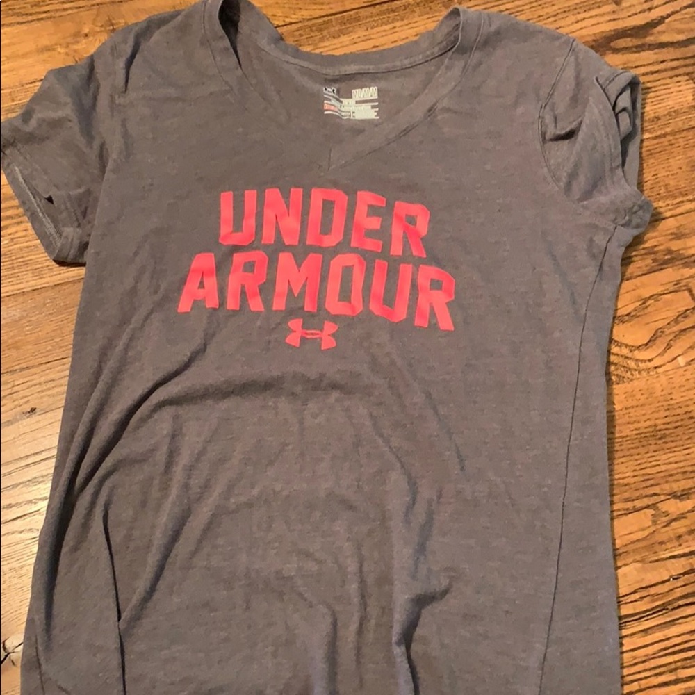 Under armour T